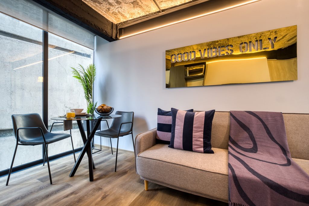 Florencia - 1BR - Calle Florencia, Juárez | Roomgo - Image 5