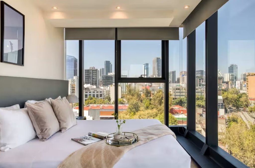 Mexico City - 1BR Panoramic - Avenida Insurgentes Sur, Roma Norte | Roomgo - Image 4