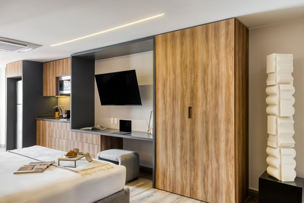 Cibeles - 2BR - Calle Sinaloa, Roma Norte | Roomgo - Image 2