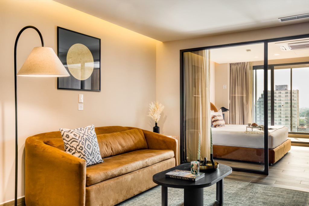 Cibeles - 2BR Balcony - Calle Sinaloa, Roma Norte | Roomgo - Image 5