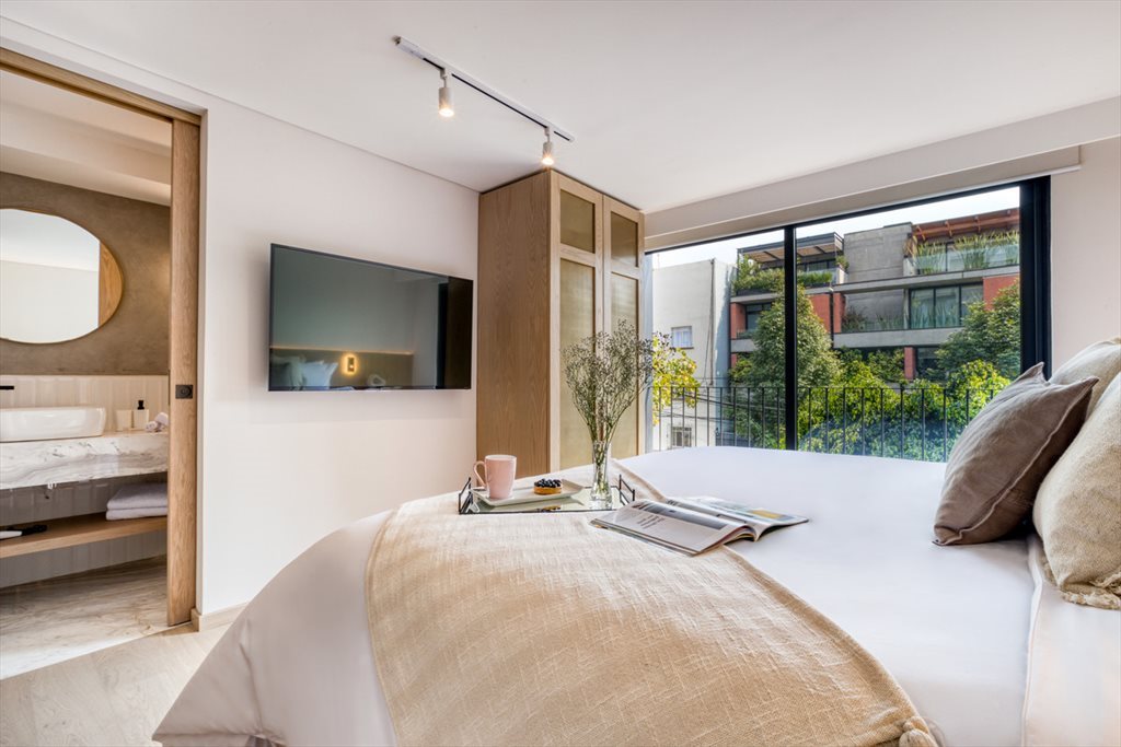 Poe - Blackcat - Calle Edgar Allan Poe, Polanco | Roomgo - Image 7