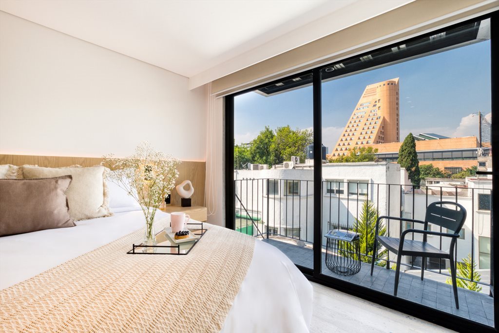 Poe - Romance - Calle Edgar Allan Poe, Polanco | Roomgo - Image 7