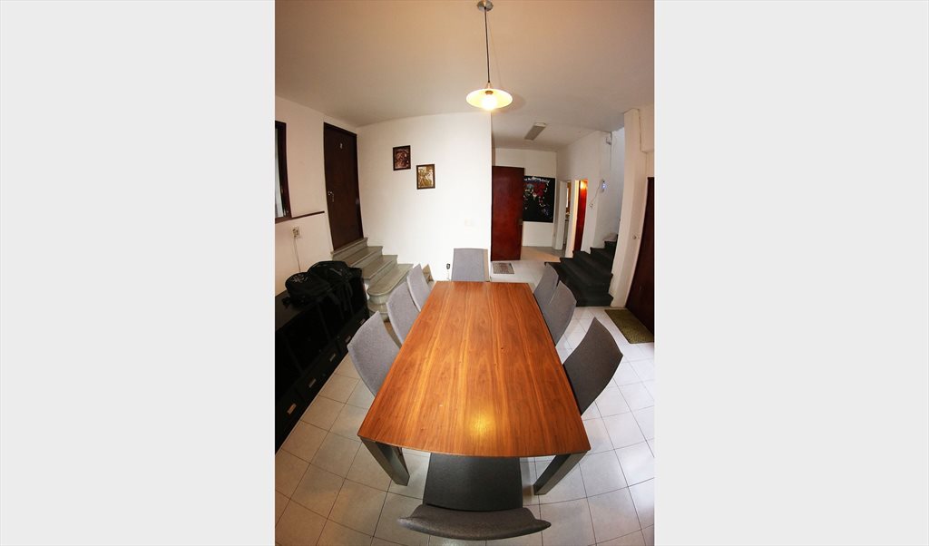 Amplias Habitaciones enfrente de Centro Magno - Calle Lope de Vega, Arcos Vallarta | Roomgo - Image 4