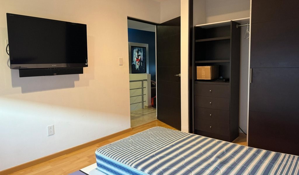 Se Renta Cuarto Amueblado en Juriquilla Para Mujeres, Cerca de La UNAM y La UVM - Santa Fe, Juriquilla Santa Fe | Roomgo - Image 7