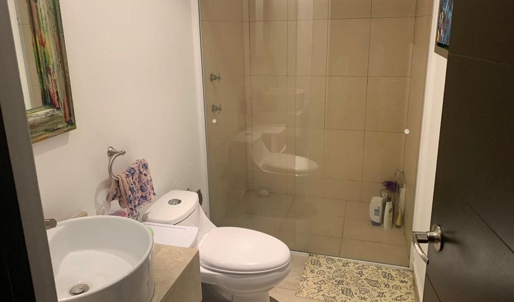 Se Renta Cuarto Amueblado en Juriquilla Para Mujeres, Cerca de La UNAM y La UVM - Santa Fe, Juriquilla Santa Fe | Roomgo - Image 8