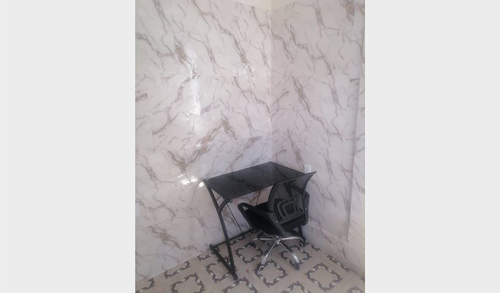 Cuarto cerca de la UPAEP Torre medica BUAP - Avenida 17 Poniente, Rivera de Santiago | Roomgo - Image 7