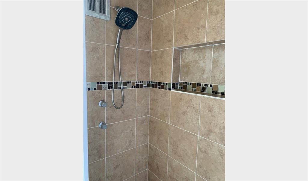 se rentan cuartos amueblados cerca de santa fe - Carretera México-Toluca, Zentlapatl | Roomgo - Image 7