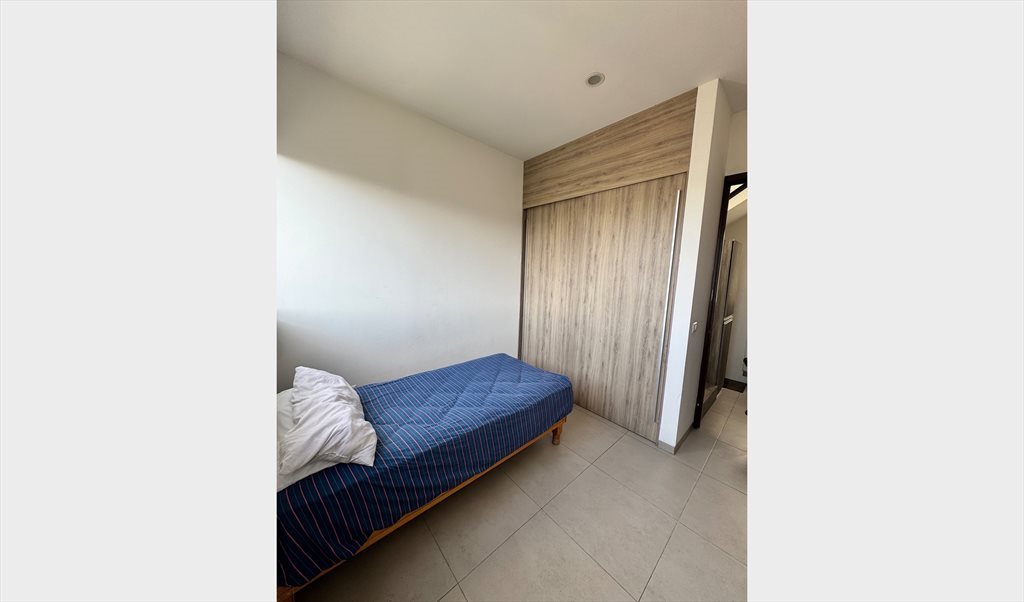 Tengo cuarto en renta en departamento compartido en Ciudad Granja cerca de Plaza Galerías, Parque Me - Calzada Central, Ciudad Granja | Roomgo - Image 2