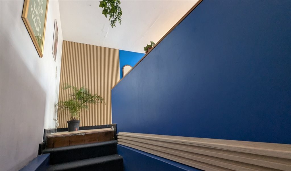 Nomad Friendly Mix Dorm en Col. Americana : Wifi, Patio & Cowork - Calle Alfredo R Plascencia, Ladron de Guevara | Roomgo - Image 3