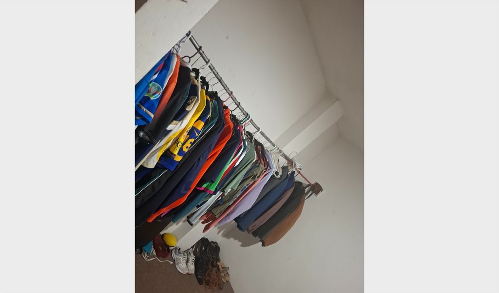 Rento local sin amueblar - 5o. Retorno 3 Sur, Loma Encantada | Roomgo - Image 3