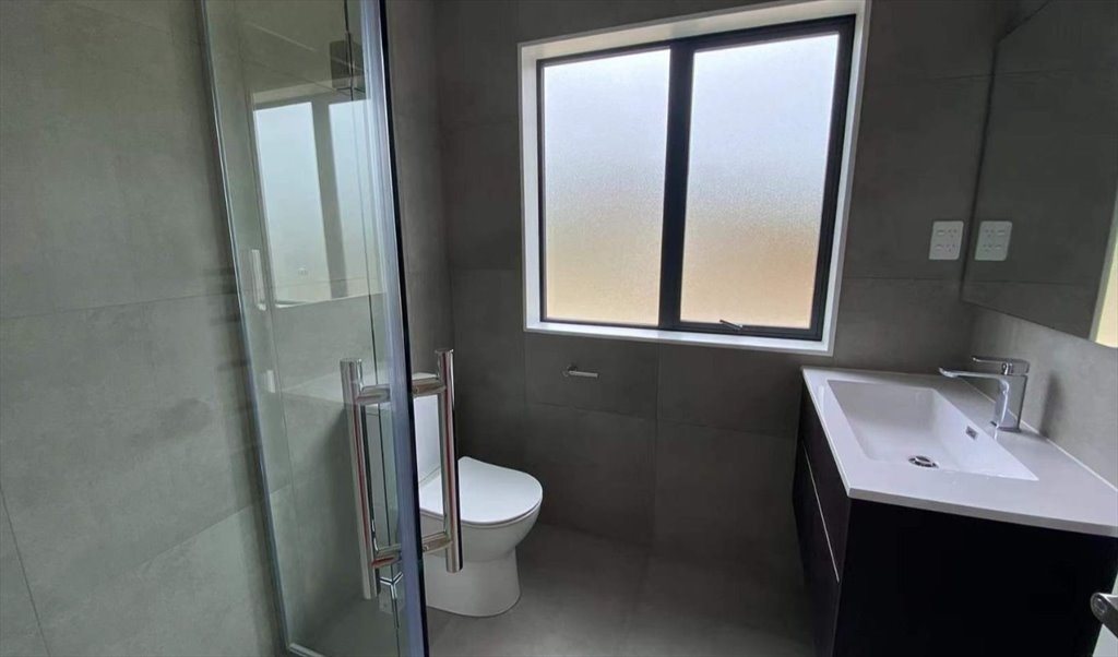 Room to rent in Grandison Cres, New Lynn - New Lynn Room for Rent - Image 2