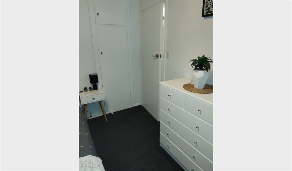 Room to rent in Worcester St, Linwood - Nice cosy little room fully furnished - Image 5
