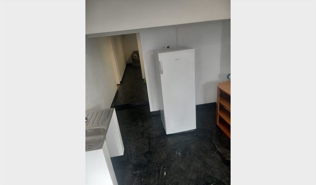 Alugo Quarto em Rua de Sobregião, União das freguesias de Santo Tirso, Couto (Santa Cristina e São Miguel) e Burgães - Quartos partilhados | Roomgo - Image 6