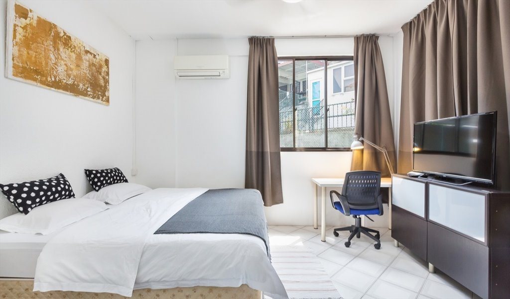 Room for rent in Upper Bedok Road, Bedok - Serviced Master Room near SG EXPO/ Changi Business Park/ Changi Airport/ MRT - Image 2