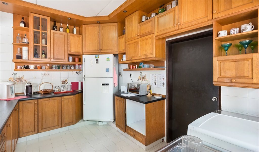 Room for rent in Upper Bedok Road, Bedok - Serviced Master Room near SG EXPO/ Changi Business Park/ Changi Airport/ MRT - Image 6