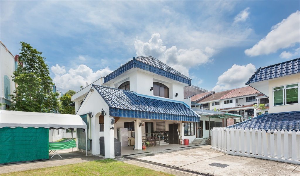 Room for rent in Upper Bedok Road, Bedok - Serviced Master Room near SG EXPO/ Changi Business Park/ Changi Airport/ MRT - Image 8