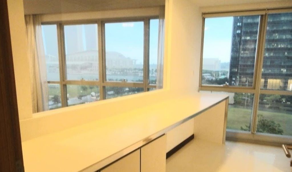 Room for rent in Marina Boulevard, Downtown Core - Virtual Viewing & Digital Check-in . Cosy Common Room @ Raffles Quay / Downtown MRT - Image 5