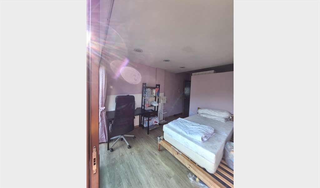 Room for rent in Sunrise Cl, Ang Mo Kio - 2 Rooms available in quiet estate; one ensuite & one without - Image 3