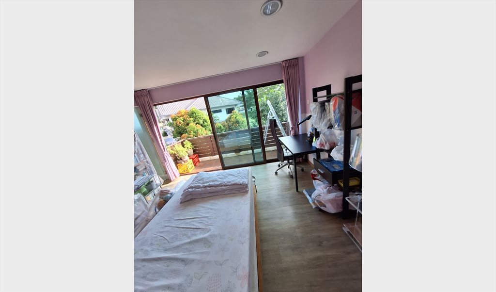 Room for rent in Sunrise Cl, Ang Mo Kio - 2 Rooms available in quiet estate; one ensuite & one without - Image 4