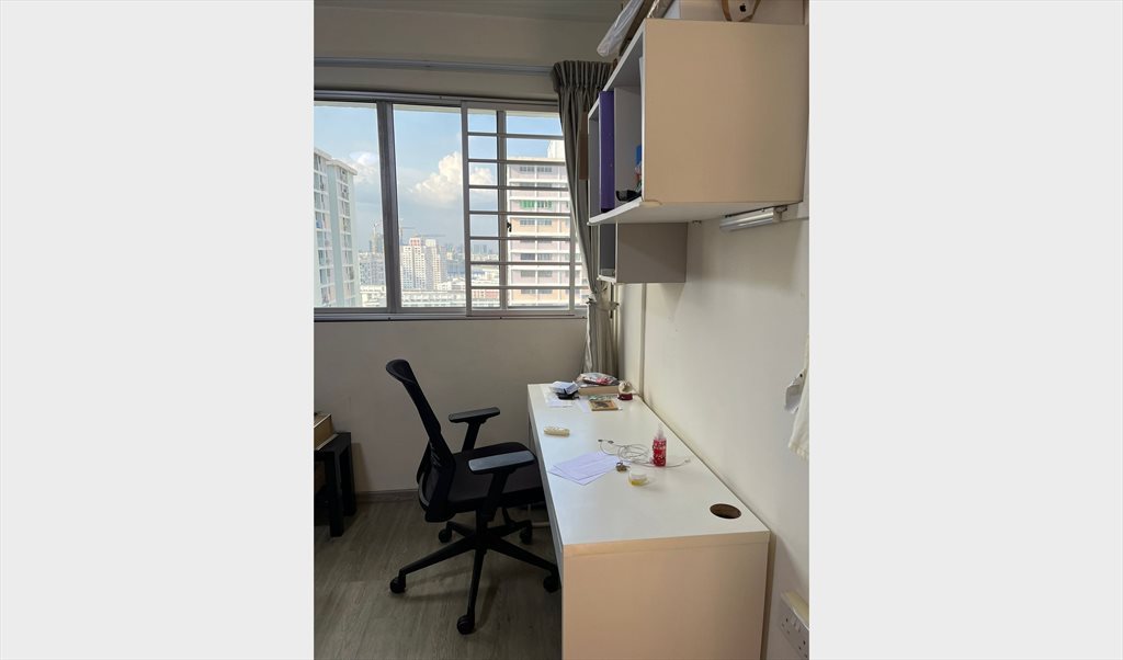 Room for rent in Lorong 8 Toa Payoh, Toa Payoh - Lorong 8 Toa Payoh, common room, for rent - Image 5