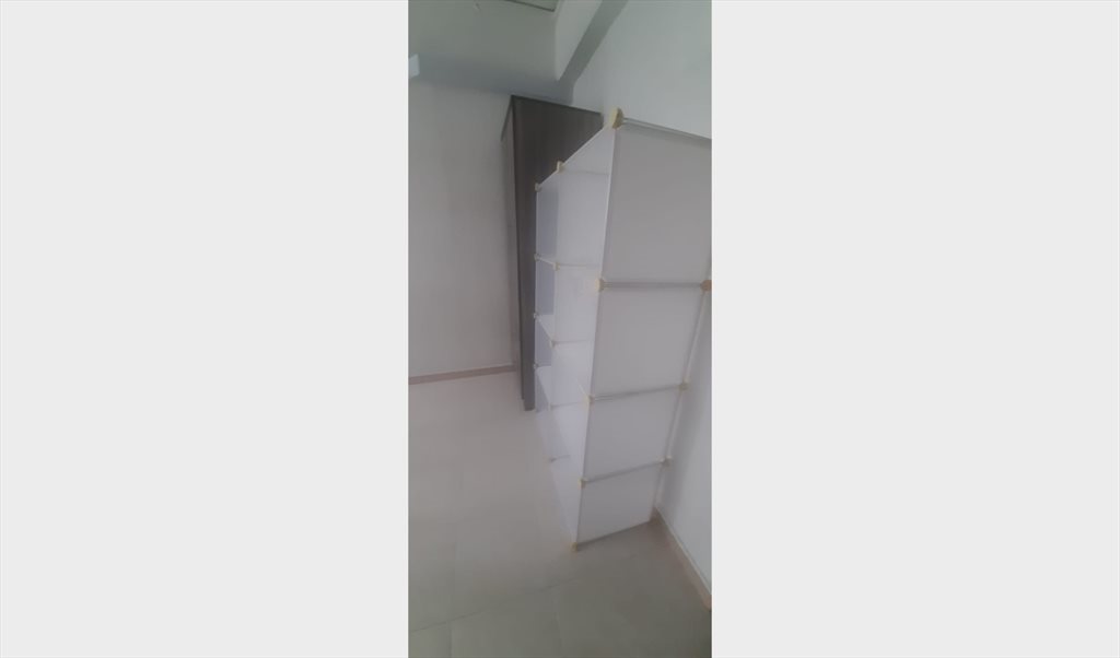 Room for rent in Hougang Ave 10, Hougang - Hougang Avenue 10, near Hougang MRT, Common Room, for rent - Image 3