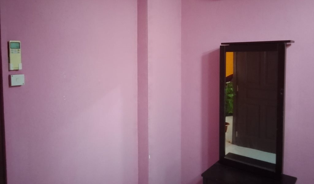 Room for rent in Yishun St 81, Yishun - Yishun Street 81, near Khatib MRT Station, Master Room, for rent - Image 2