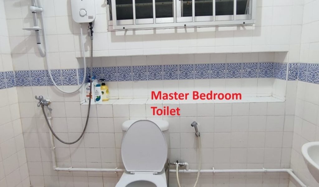 Room for rent in Woodlands Circle, Woodlands - Master Bedroom For Rent @ Woodlands Circle - Image 3