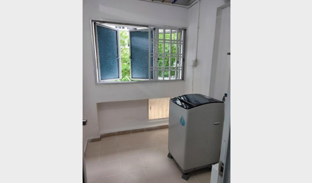 Room for rent in Woodlands Circle, Woodlands - Master Bedroom For Rent @ Woodlands Circle - Image 4