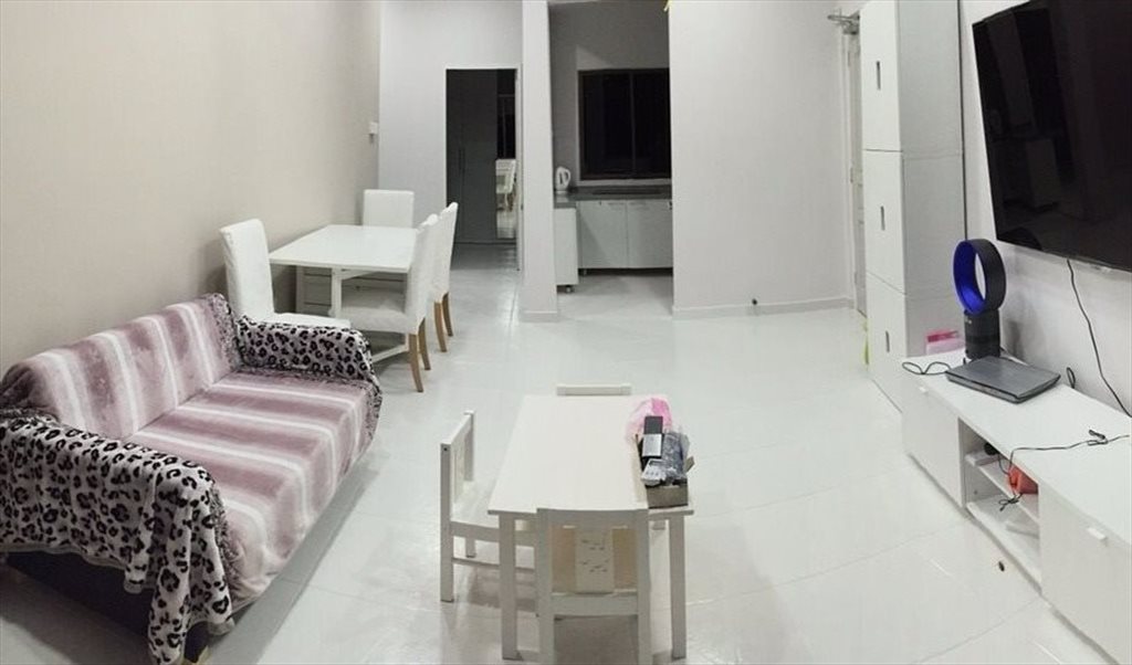 Room for rent in Telok Kurau Rd, Bedok - Master room w attached bathroom avail in marine parade/ east coast - Image 4