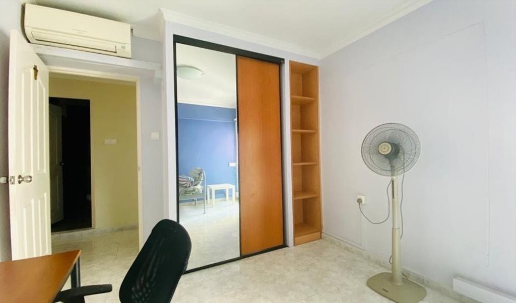 Room for rent in Rivervale Dr, Sengkang - Mrs - Image 2