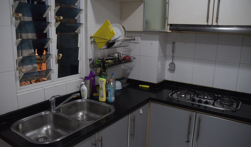 Room for rent in Lorong 33 Geylang, Geylang - Common Room for Rent in SIMS MEADOWS - Image 3