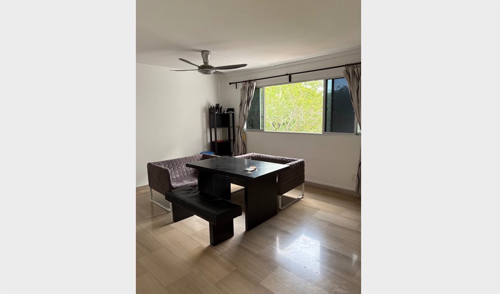 Room for rent in Bukit Batok St 31, Bukit Batok -  Spacious Common Room @ Bukit Gombak - Image 2