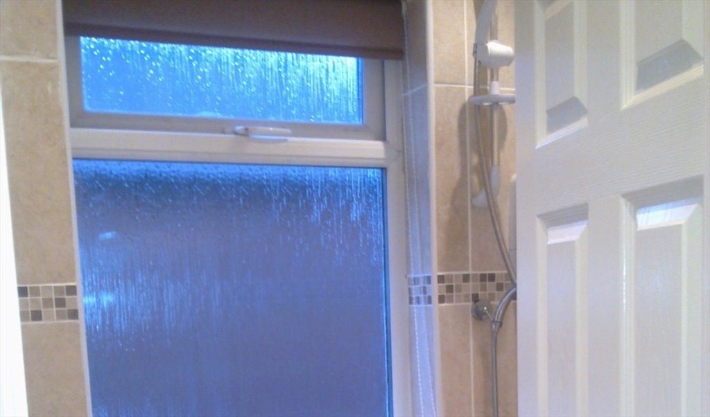 Room to rent in Linden Road, Ladywood - Bearwood near Hagley Rd (good links to City Centre - Image 3