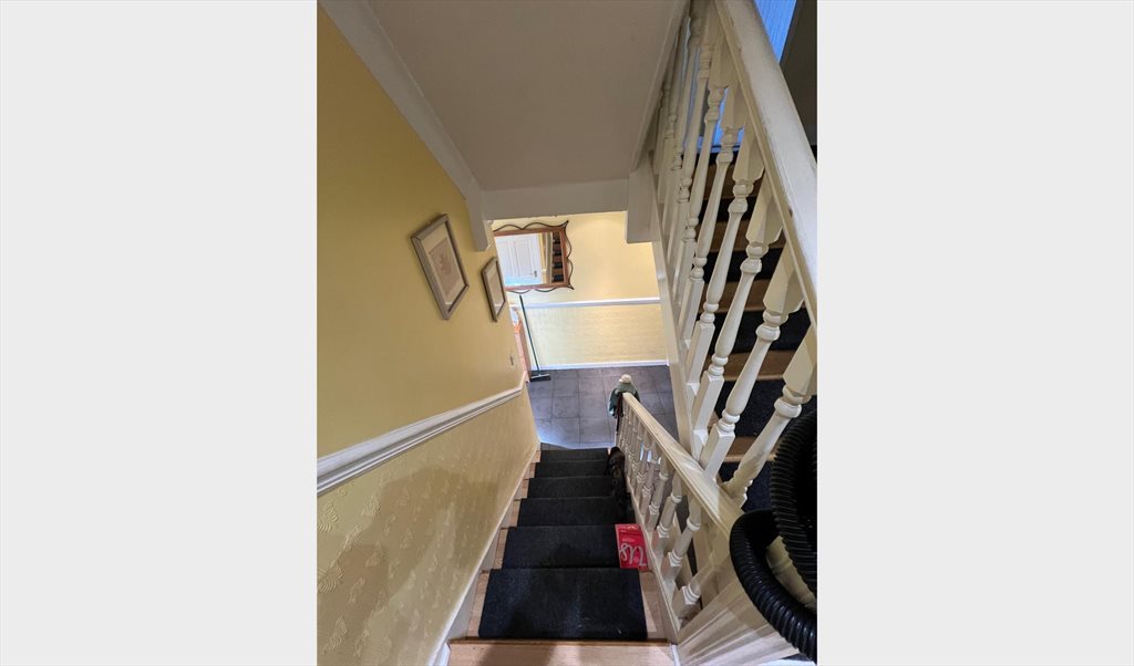 Room to rent in Stellman Close, Hackney - A bright and spacious bedroom situated in a good location in London, E5. - Image 6