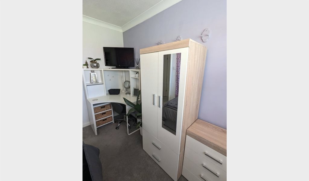 Room to rent in Clareville Road, Bromley - Bright and clean room available in well presented ground floor flat - Image 6