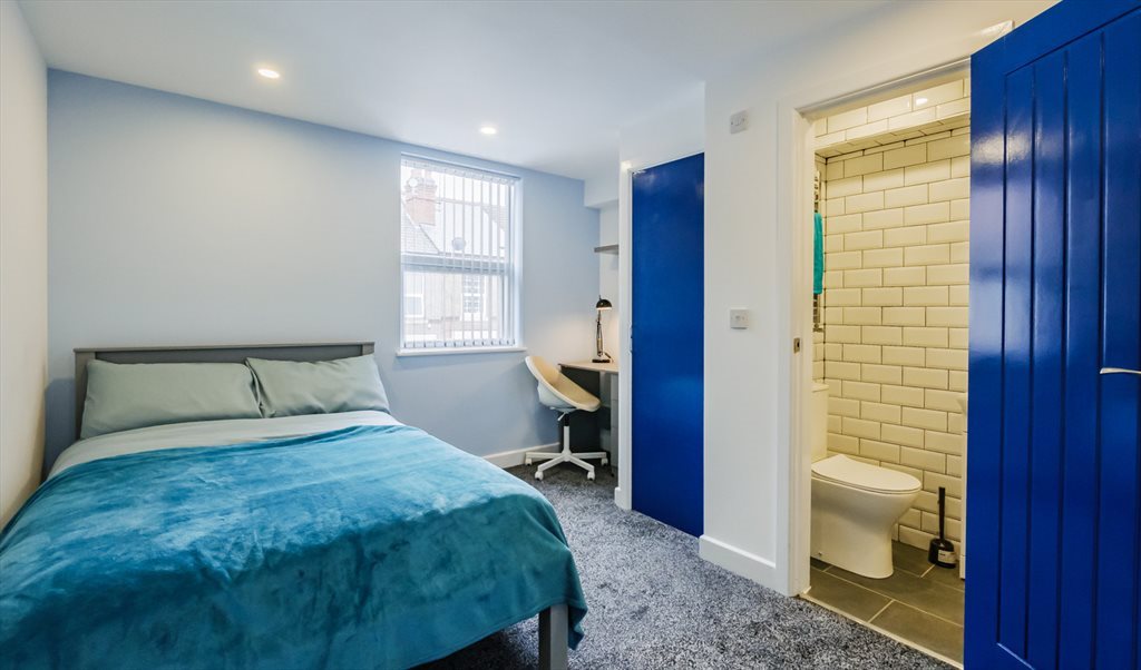 Room to rent in Ribble Road, Lower Stoke Ward - 5 Bed-ensuite Terraced House, CV3 - Image 2