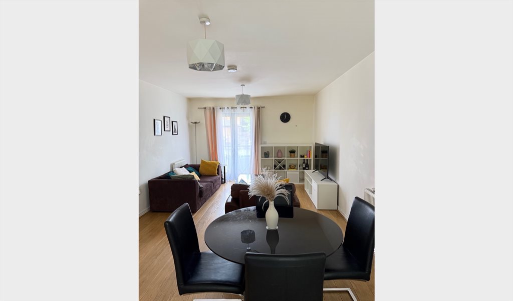Room to rent in Edith Cavell House, Tower Hamlets - ✨1 Bedroom Available In Modern 2-Bed Near Canary Wharf✨ - Image 2