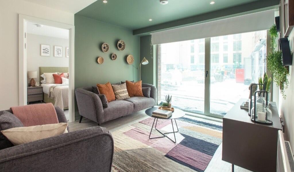 Room to rent in Chester Road, Old Trafford - Furnished Room in a Shared Flat - Image 2