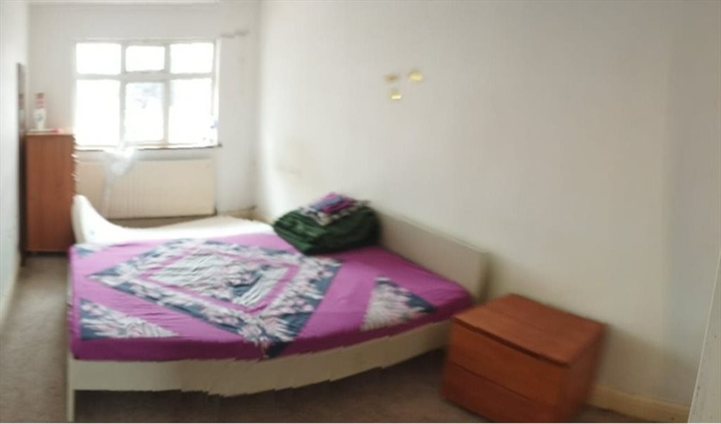 Room to rent in Welbeck Road, Harrow - Furnished Double Room | All Bills Included | Harrow  - Image 3