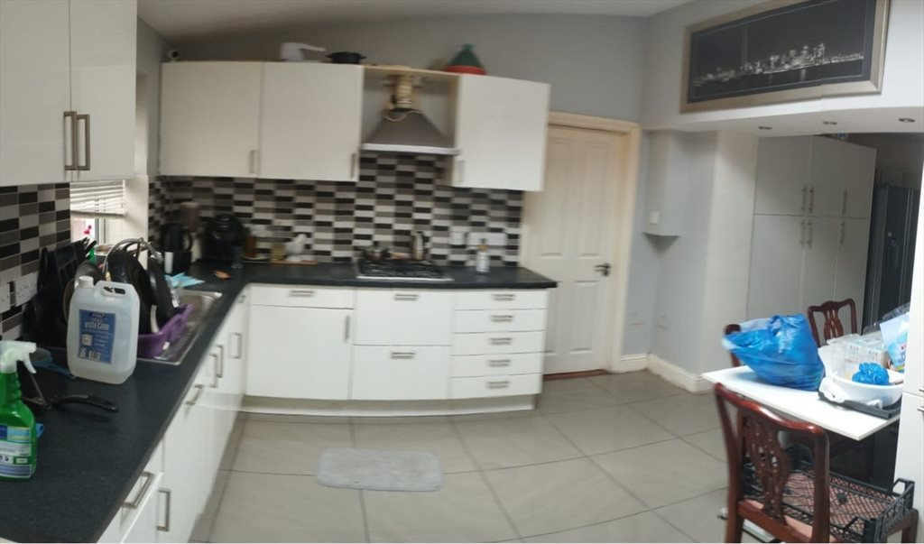 Room to rent in Welbeck Road, Harrow - Furnished Double Room | All Bills Included | Harrow  - Image 5