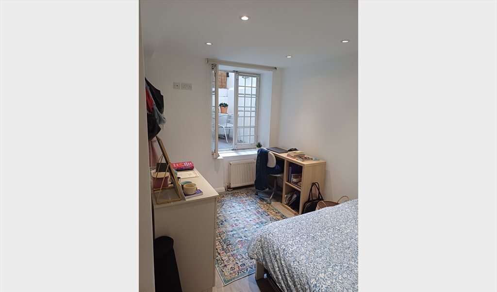 Room to rent in Drayton Gardens, Kensington and Chelsea - Cosy 2 En-suite Bedroom Flat with Terrace - Image 5