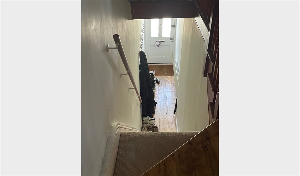 Room to rent in Bective Place, Wandsworth - Cosy room in Putney! - Image 6
