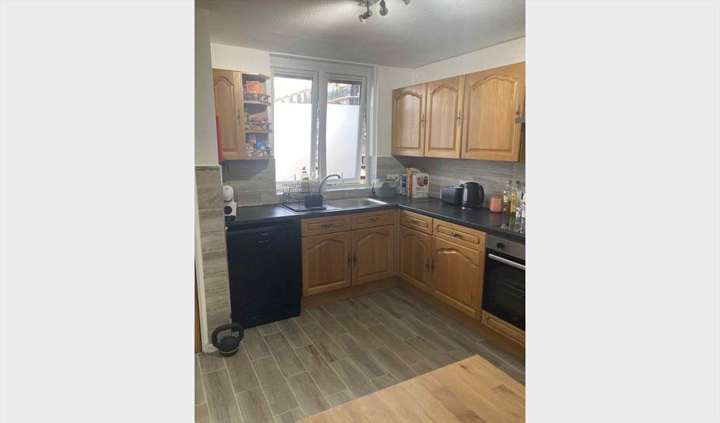 Room to rent in Lockwood Square, Southwark - Cosy double bedroom 5mins from Bermondsey station! - Image 8