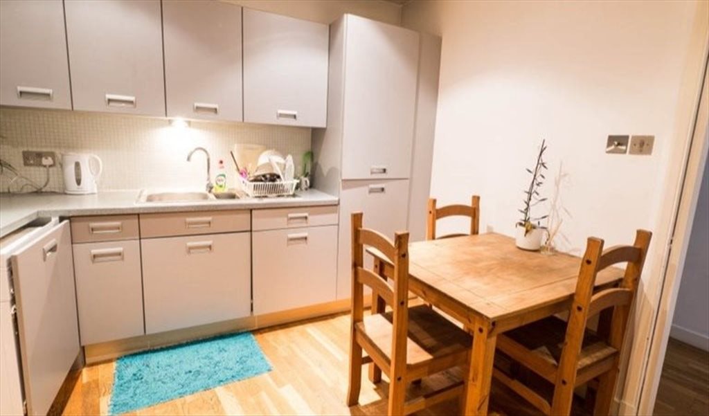 Room to rent in King's Road, Kensington and Chelsea - Modern Double Room | All Bills Included | Prime Chelsea SW10 - Image 5