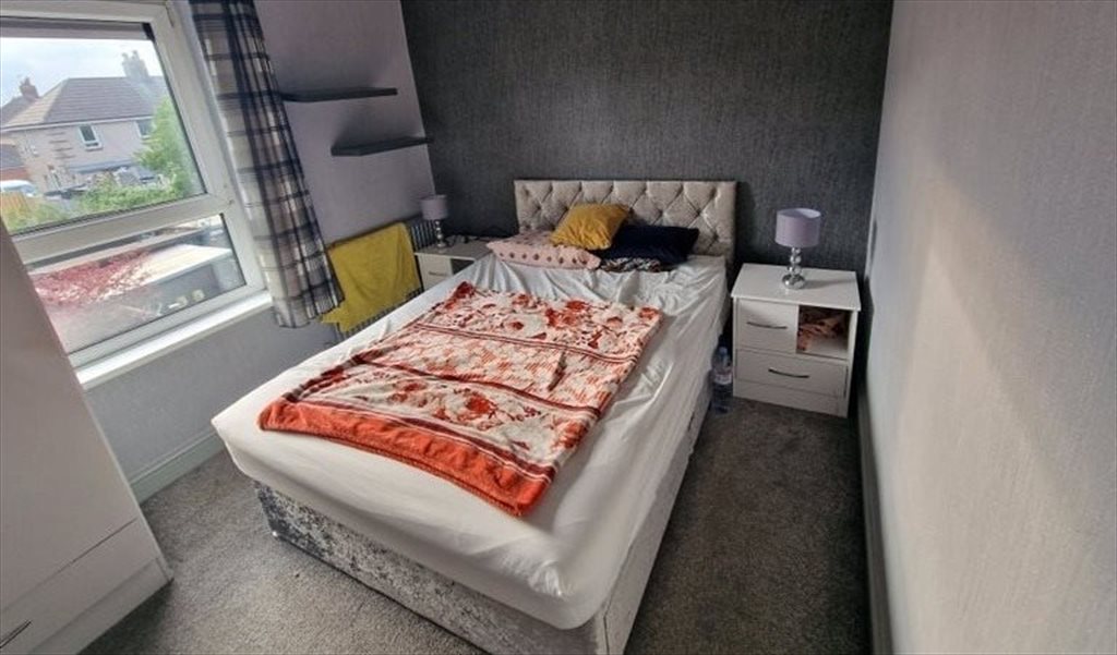 Room to rent in Dagnam Road, Arbourthorne - Modern Furnished Double Room in Quiet Home-S2 - Image 2