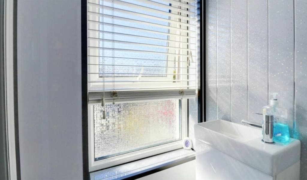 Room to rent in Dagnam Road, Arbourthorne - Modern Furnished Double Room in Quiet Home-S2 - Image 4