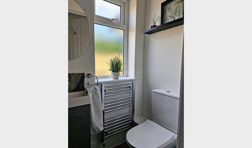 Room to rent in Ringwood Road, Poole - Brand New, High Quality Ensuite Double Rooms with Kitchenettes - Image 3