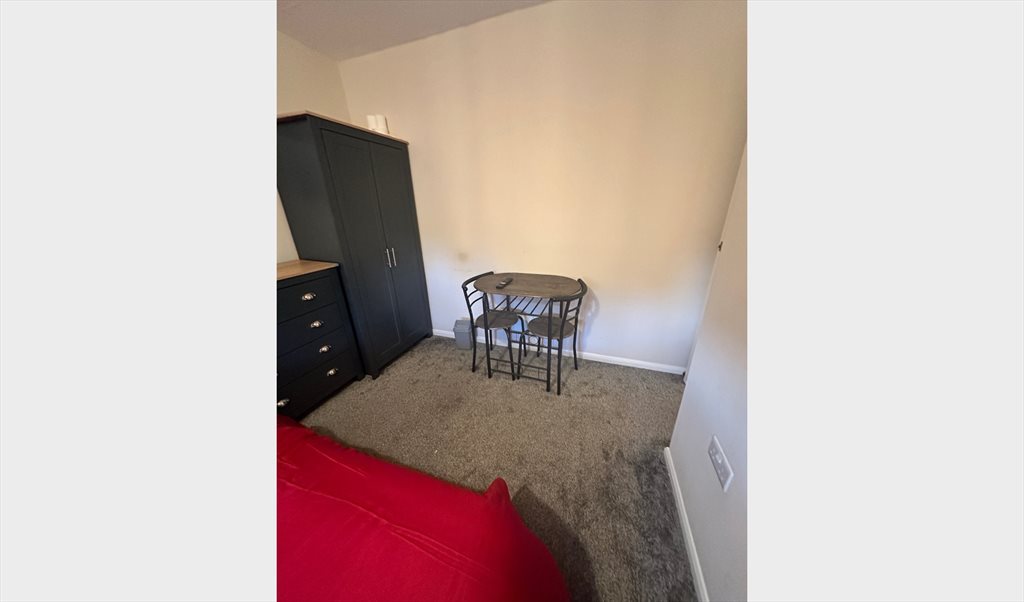 Room to rent in Stone Hill, Abbey Hill - Newly Decorated Double Room - Image 6