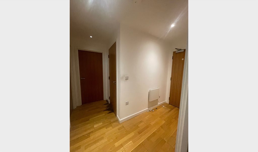 Room to rent in Marsh Lane, Thurnham - En-suite - Image 2