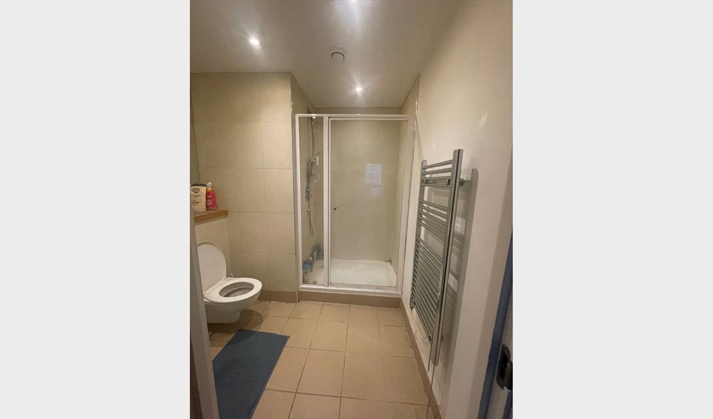 Room to rent in Marsh Lane, Thurnham - En-suite - Image 4